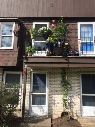 Balcony - Riverside Park, 2 bedroom apartment to sub-let (unfurnished) or lease until 6/30/27