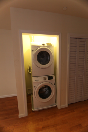 laundry - Bright Modern 3 Bed 3 Bath On A Great Block Apartments