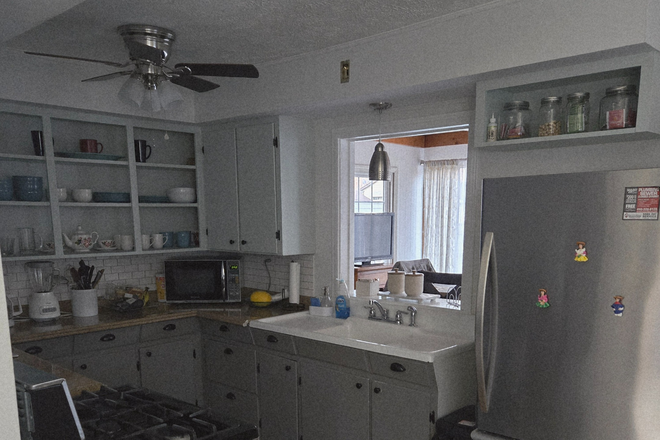 The kitchen is very well equipped so that you can enjoy cooking. - Jorge Cajas House