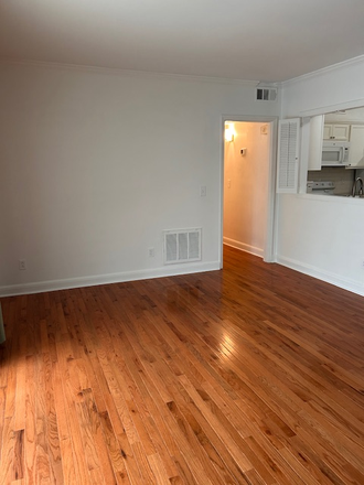 Living Room and Entrance - Prime Condo Location, 2 Master Bedrooms with Private Bathrooms, walkable to EMORY UNV.