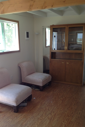 hang out side - cottage feeling all for yourself Duplex