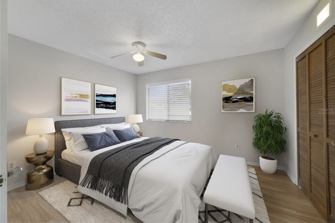 Bedroom - Cambridge Circle, Townhouse and Private Bathroom, Shared living space (1 Roommate Male)