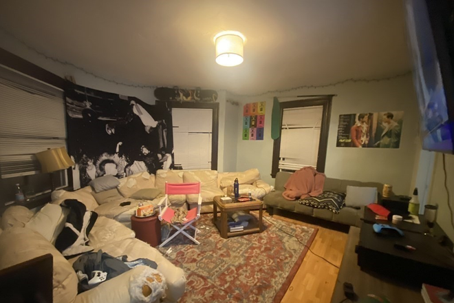 apartment - BU/Allston/5 bedroom/2 bathroom Apartments