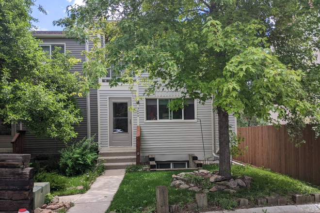 Outside front view - Room available in sunny North-Central Boulder townhouse
