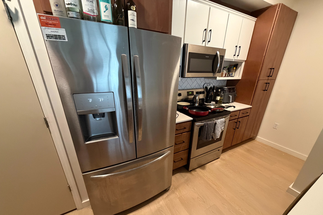 Kitchen - Baricelli Little Italy - Single in a 2 person Apartment