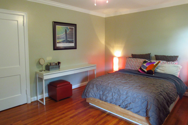 Larger bedroom - Arlington Village 2BR, 1Bath 2 level Condo