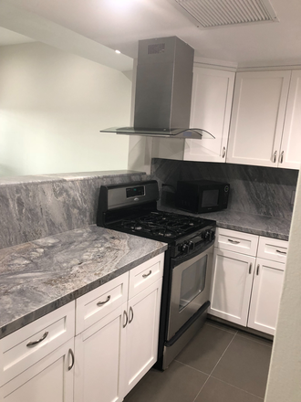 Recently Remodeled Kitchen with Granite Counters - DAVID WILLIAM CONDO     Unit PH-1206 FOR LEASE BY OWNER