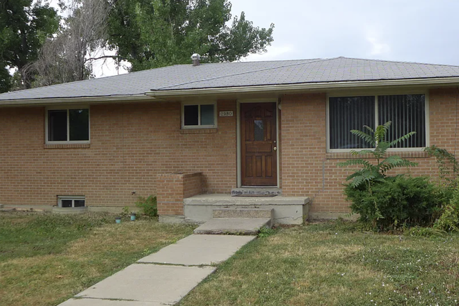 Outside Street View - Looking for Fall Subleaser in House (Girls Only)