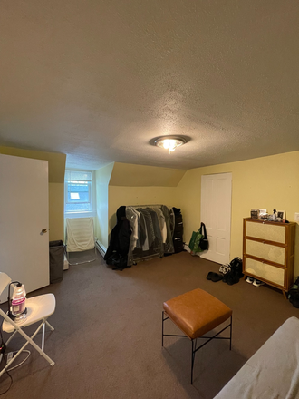 Living Room - Spacious Separated Studio in Cambridge - Summer Sublet Near Central Square Apartments