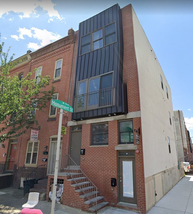 Front Angle - 1916 N. 17th St Unit A-  (Group of 4)  4 bed,  2 bath Cozy Apartment on Campus! ONLY $545 per Tenant