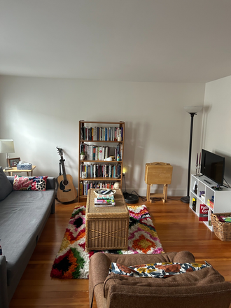 Living Room - HUH summer sublet: 1-bedroom Holden Green apartment, utilities included