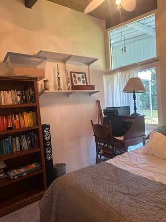 Room for rent - Room for Rent, Close to Campus