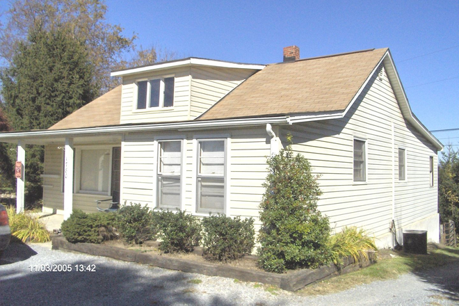  - 3 Bedroom 2 Bath House