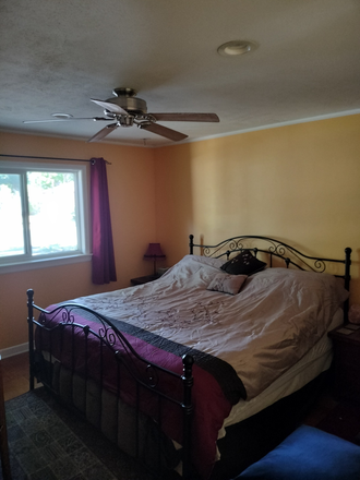 Bedroom - Fully furnished ensuite bedroom with private sitting room and entrance