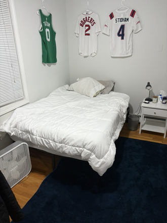 Bedroom - 35 South St Apartments