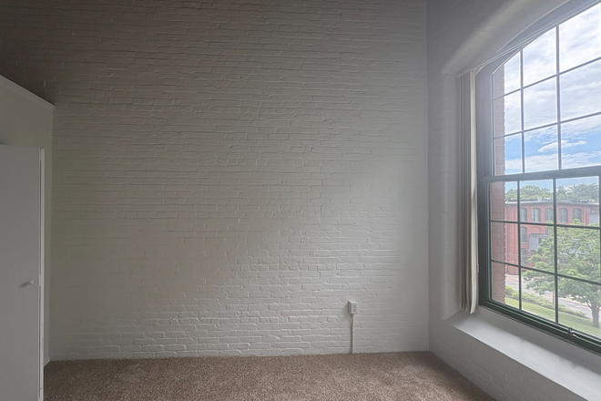 bedroom - Ribbon Mills Apartments