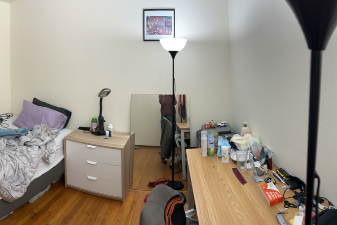 Available room - Private Room in 3 br/1.5ba in North Berkeley