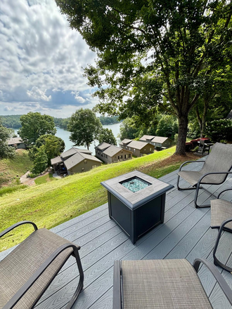 Porch - Home Rental in BackwaterLanding