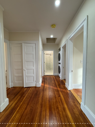 Bedroom - Hugh 7 Bedroom 4 bathroom option! Apartments