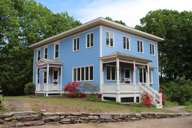 Exteriors - House close to campus