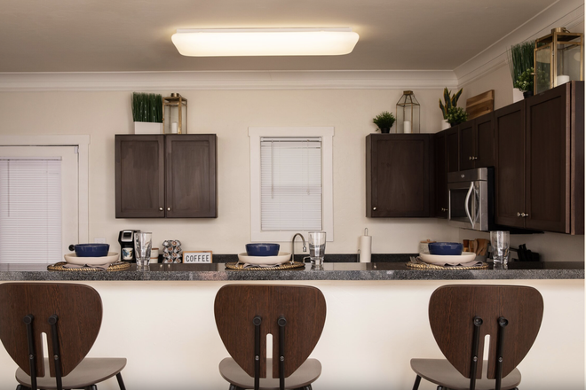 Kitchen - The Cottages at Tucson Apartments
