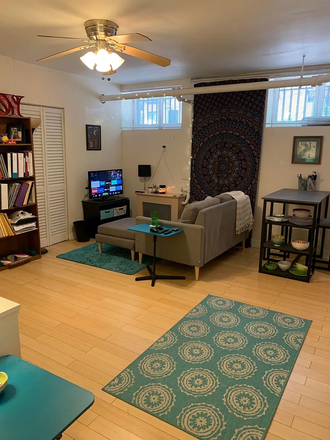 Living Room - 1BR/1BA apartment w/private parking in an amazing 4-story bldg in the heart of Historic Mount Vernon