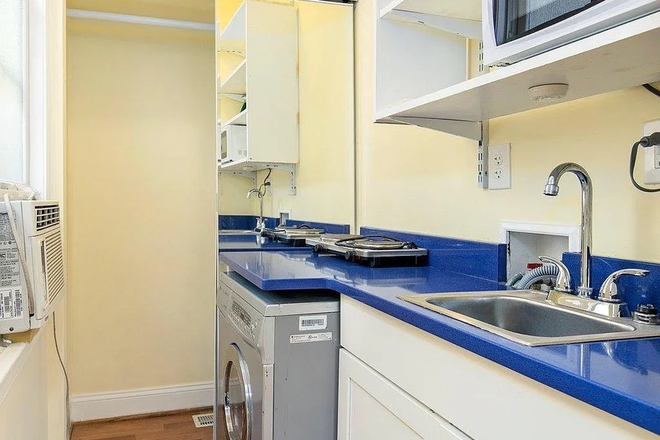 kitchen - Stunning Efficiency House