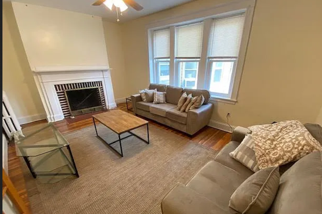Living room - Room for Rent in Brookline Apartment