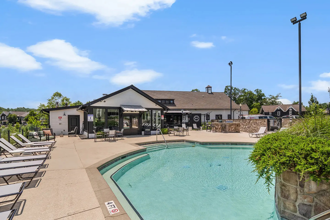 Clubhouse - Highpointe Apartments