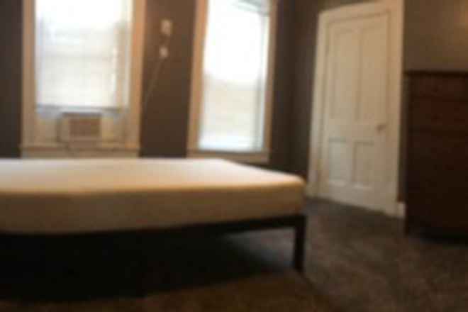 Bedroom - Room available in House close to campus.