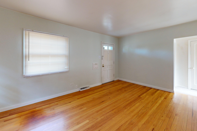 Living Room - Observatory Park Home