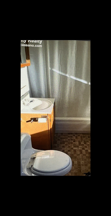 Bathroom - 1 Bedroom 1st floor Apartments