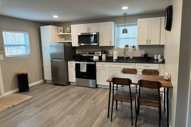 Kitchen - Private In-law Apartment in Narragansett/Saunderstown