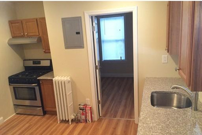 kitchen - Charming 1.5 Bed / 1 Bath w/ LAUNDRY IN UNIT and Heat&Hot Water Included! Avail. 11/1/24!! Apartments