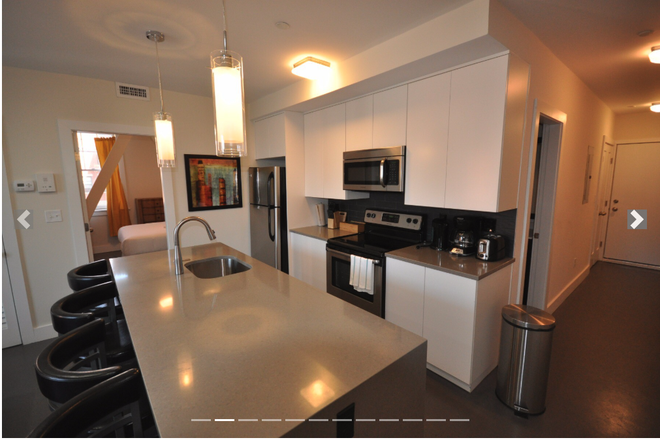 - - 2-Bedroom Apartment | Easy Commute to Campus