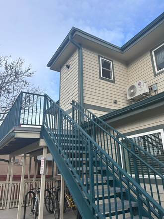 Outside street view - Triplex on the Hill close to campus Apartments