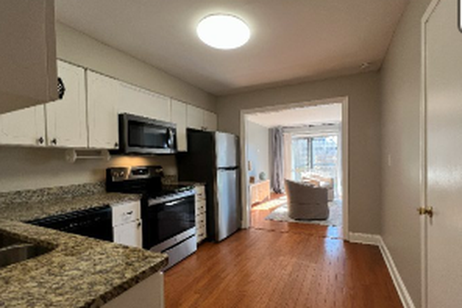 Kitchen - Highpoint Terrace Jamestown Townhome