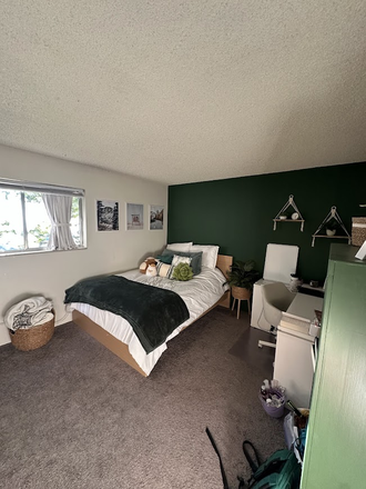 Bedroom - Wimbledon Apartment on Colorado and 30th