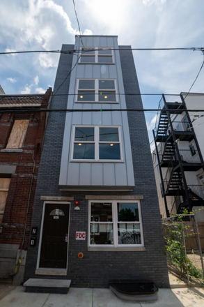 Facade - New Construction Luxury 5 Bed 5 Bath With ROOF DECK Apartments