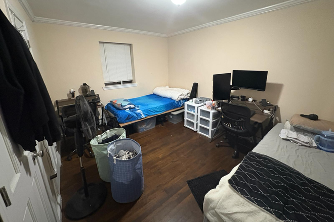 The Bedroom I want to get a roommate for. - Looking for Roommate for a Large Room in Jamaica Plain Apartment