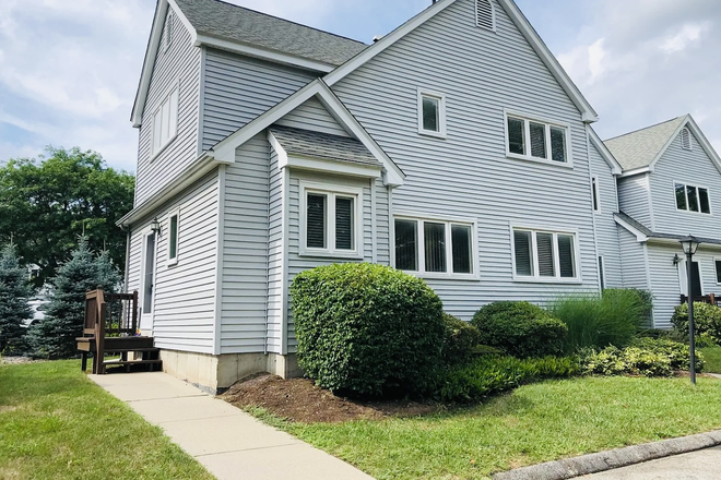 Exterior - Eastbrook Condo Sublet