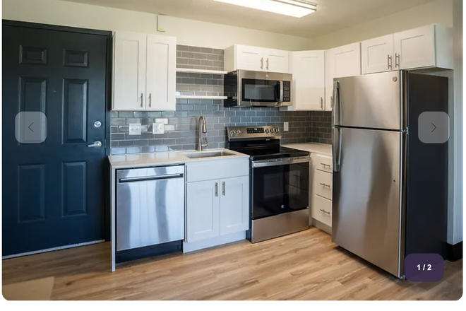 Kitchen - Yugo West Lafayette River Market Apartments