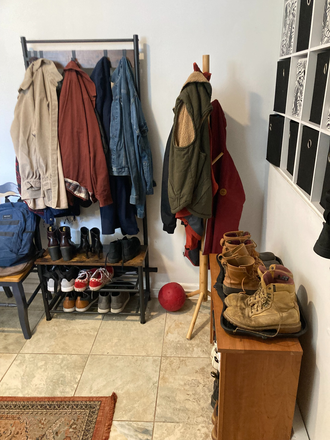 Call NOW for showings! 617-236-8600 - CHISWICK RD - SPACIOUS & UPDATED TRUE 3BR/1BA FOR *9/1/2025* W/ PRKNG AVAIL, LNDRY IN UNIT, H&HW INC Condo