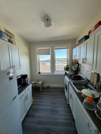 Kitchen - Private and Shared spot in 2b1b Brighton Apartment