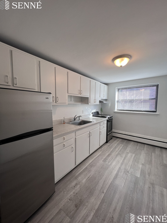 1 - Brookline 1BD unit with D/W and new renovation Kitchen Apartments