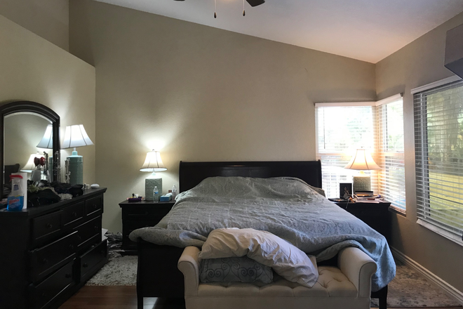 Master Bedroom available for rent (current furniture is different) - Move-in Ready! Furnished Private Rooms & Master Bedroom Available in Safe and Q House