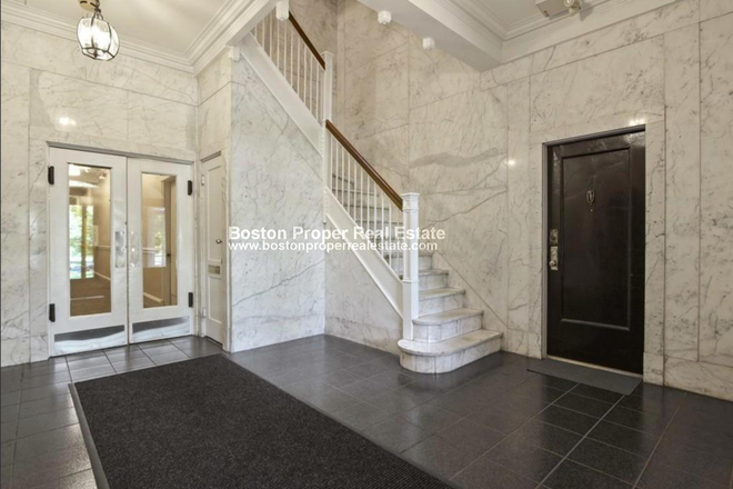 a - Condo building along park, best building, NO FEE