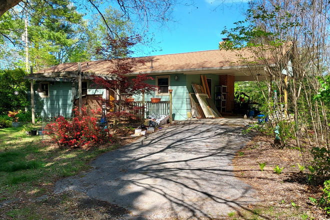 Outside view from backyard - Ranch style house with large private yard