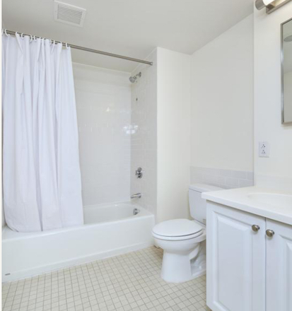 bath - Harvard Trilogy Apartments