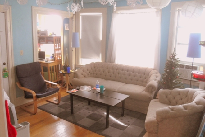  - 100 Saint Marys St